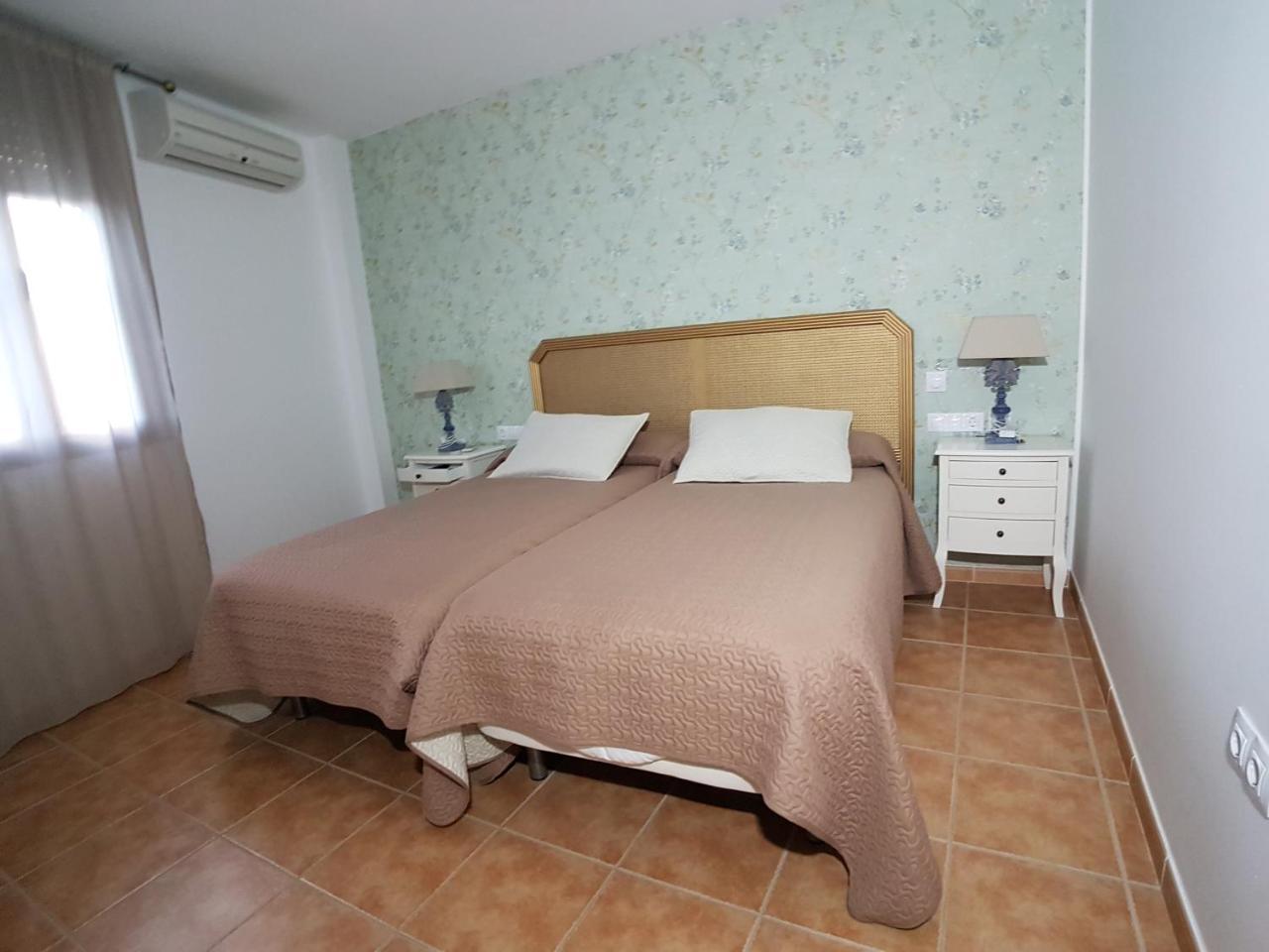 Hostal Meson La Era Ríogordo 外观 照片